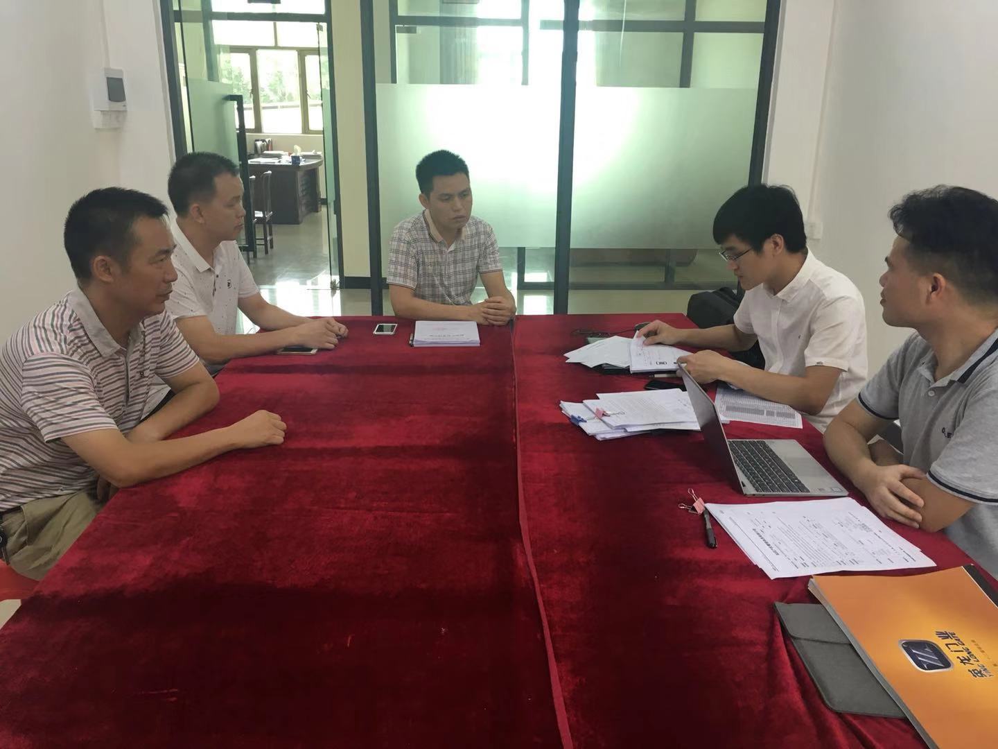 悬浮门 英龙电动门 知识产权